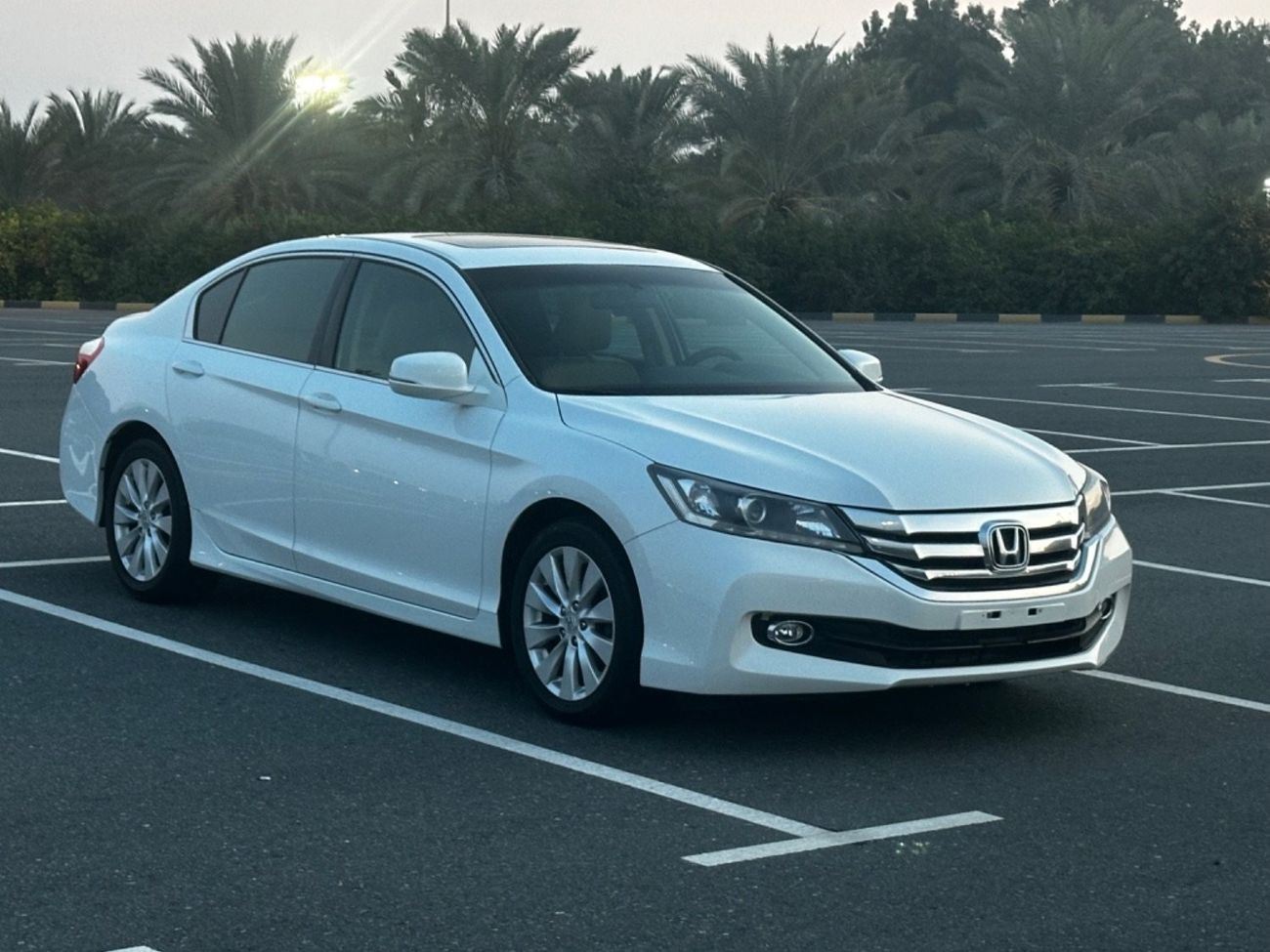 Honda Accord LX MODEL 2016 GCC CAR PERFECT CONDITION FULL OPTION SUN ROOF