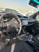 تويوتا هيلوكس Adventure 4.0L