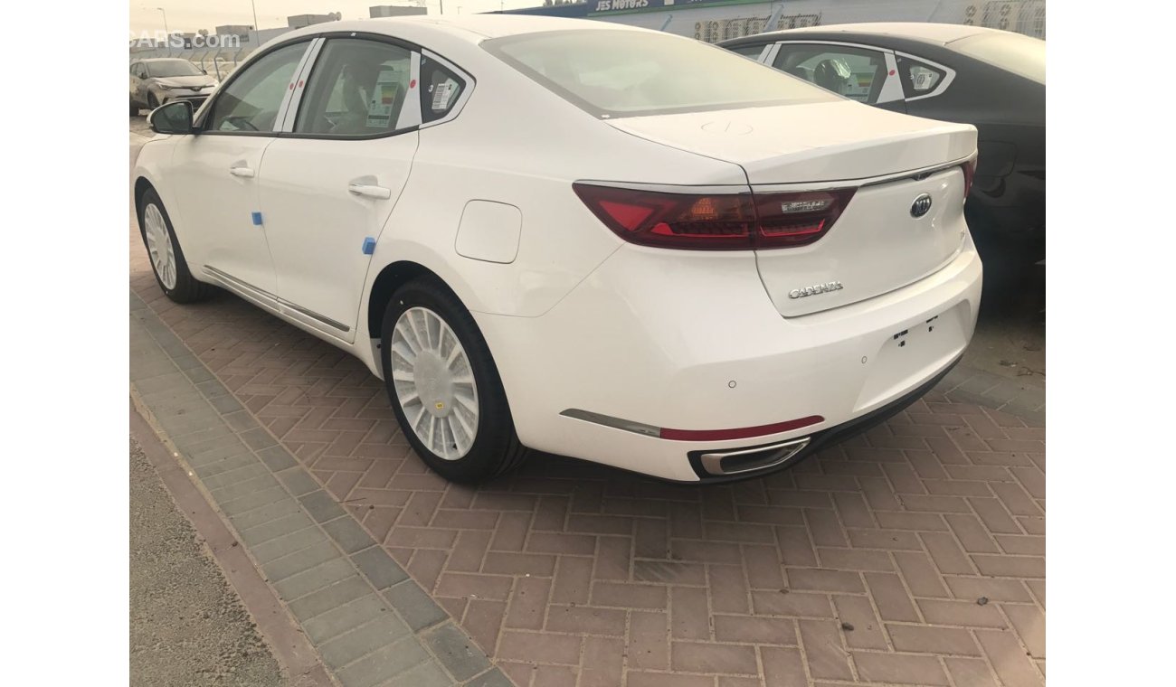 Kia Cadenza