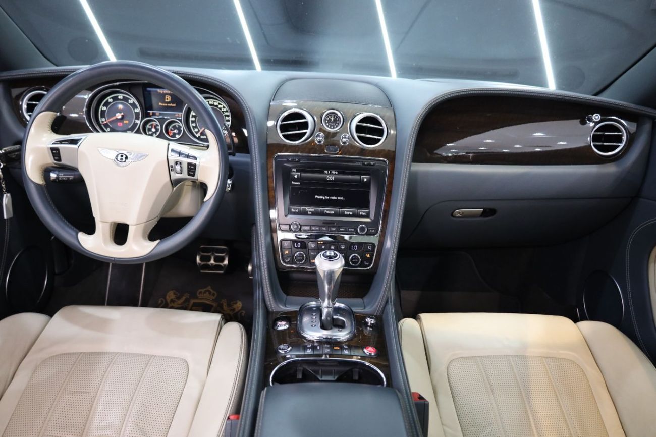 Bentley Continental GT V8 4.0L 2015 Bentley Continental GT V8