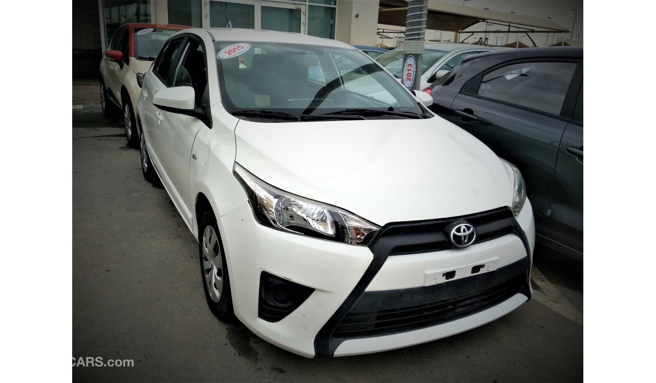 Toyota Yaris 2015 WHITE GCC NO PAIN NO ACCIDENT PERFECT