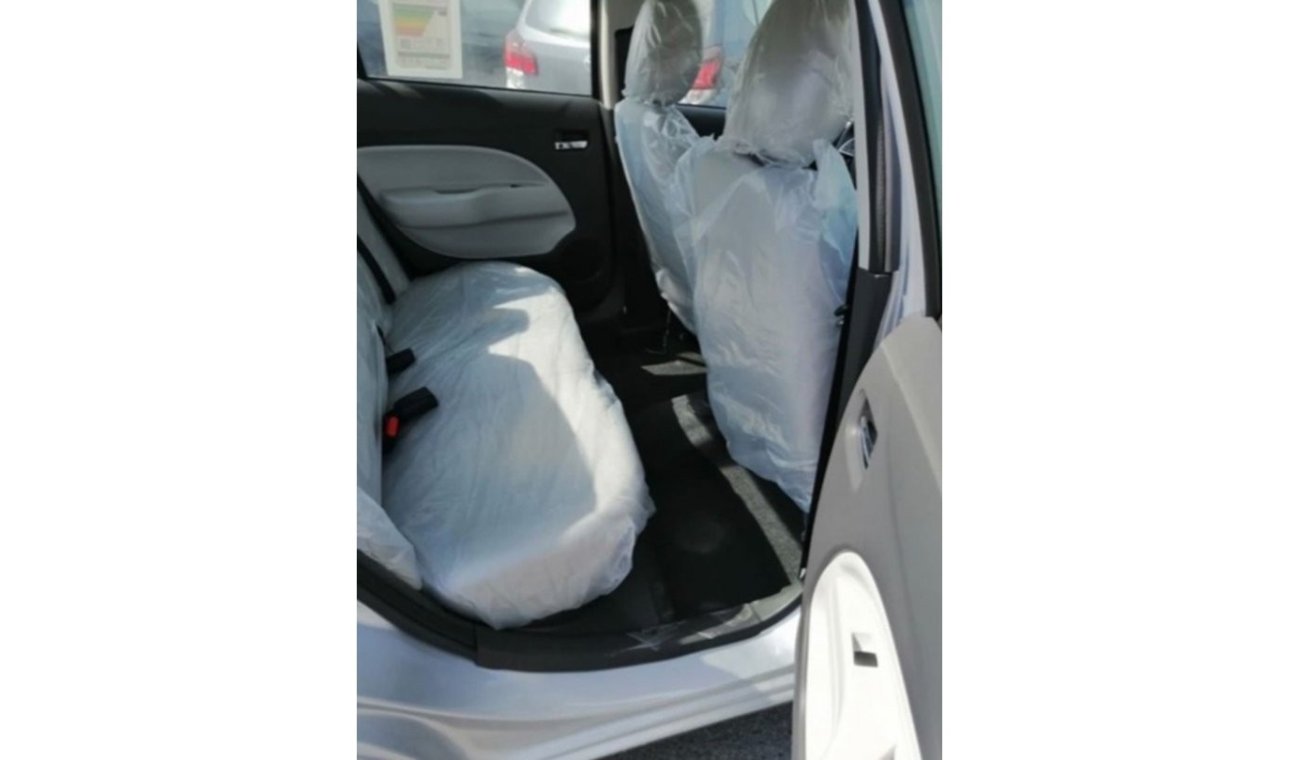 Mitsubishi Attrage Basic,1.2L