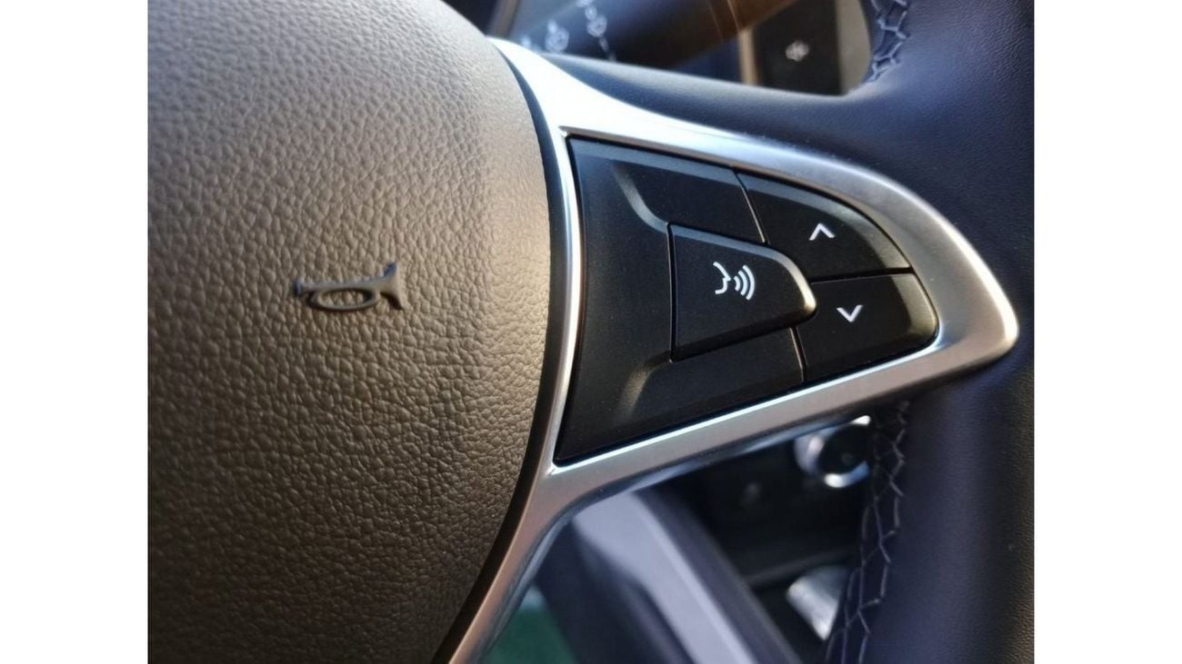 Renault Duster 2023  4X2 FWD 1.6L petrol gray color