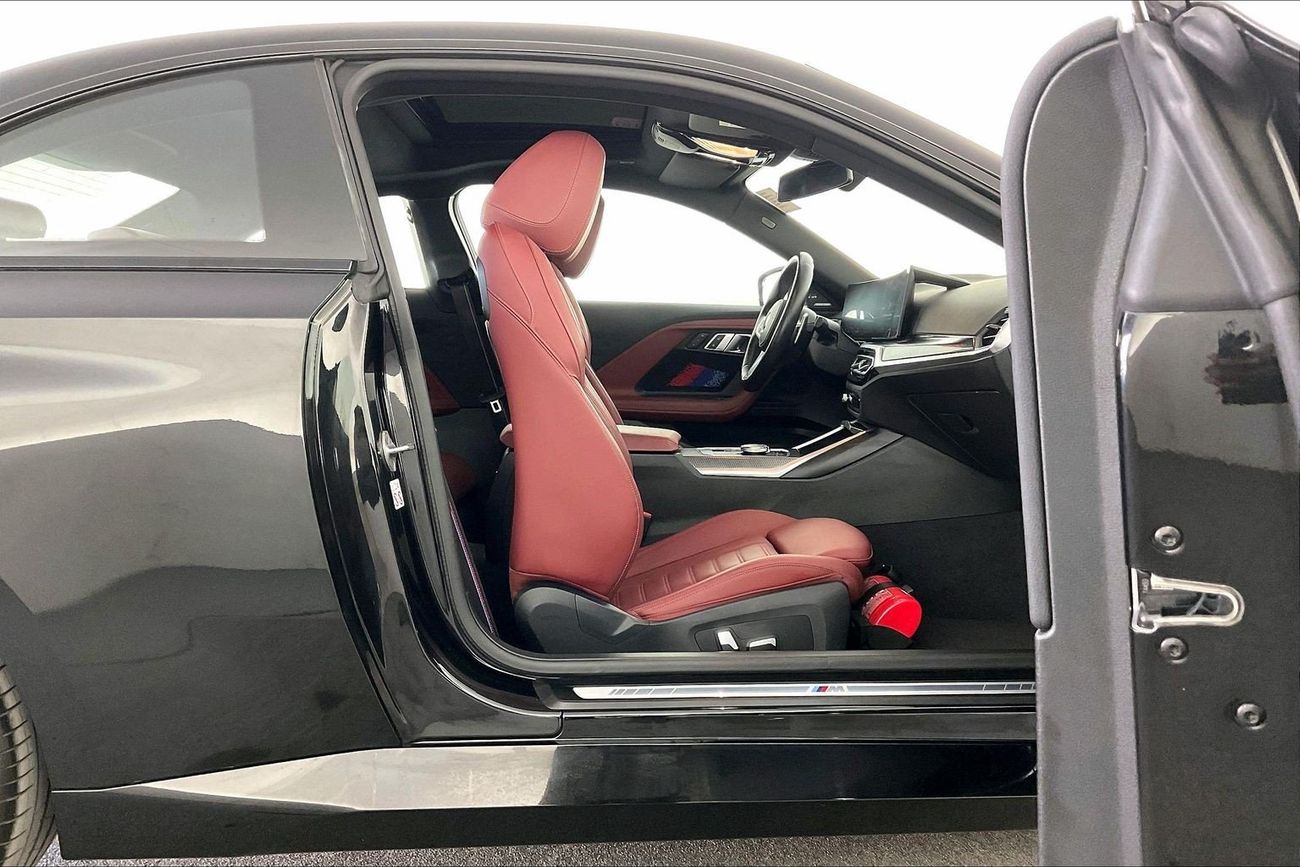 بي أم دبليو M240i Standard | National Day Celebration | شامل الضمان | 0 ﺪﻔﻋﺓ ﺃﻮﻟﻯ