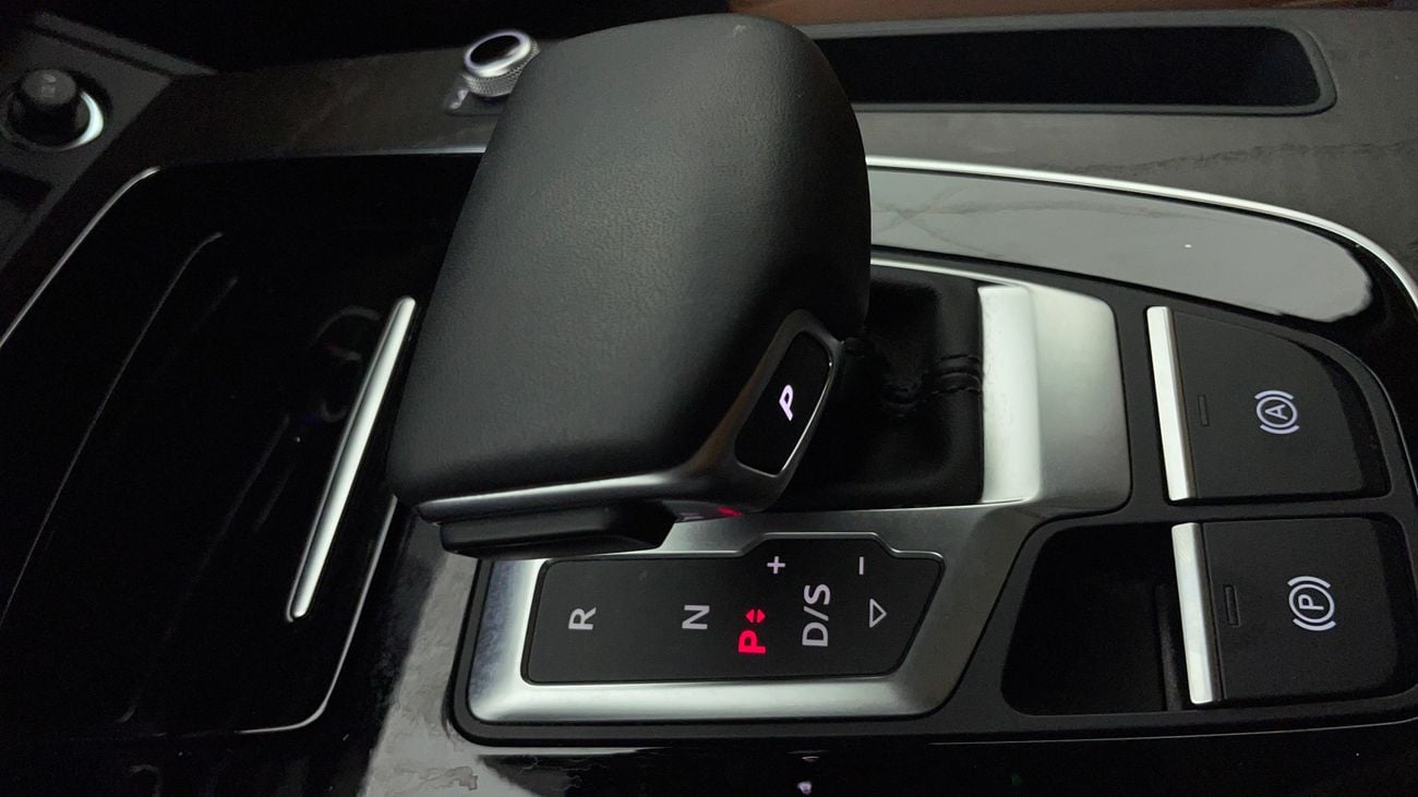 أودي Q5 45 TFSI PROGRESS 2 | بدون دفعة مقدمة | اختبار القيادة في المنزل