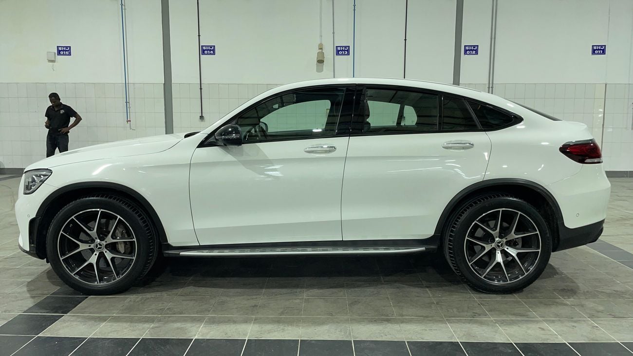 Mercedes Benz GLC 300 2022 AMG PREMIUM | AED 2735/Month | 0 DP | 30 Day Return | Warranty | Service History