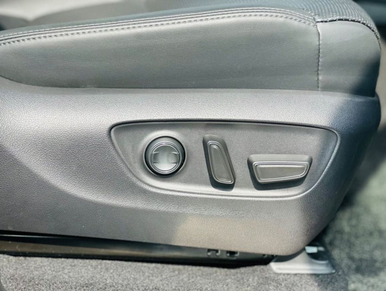 Toyota Land Cruiser Lc 300 sahara top of the range