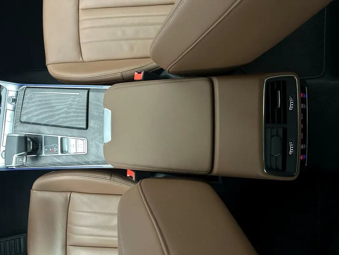 أودي A6 40 TFSI ADVANCED Sedan 40 TFSI 190hp Progress (Ref# 63455)