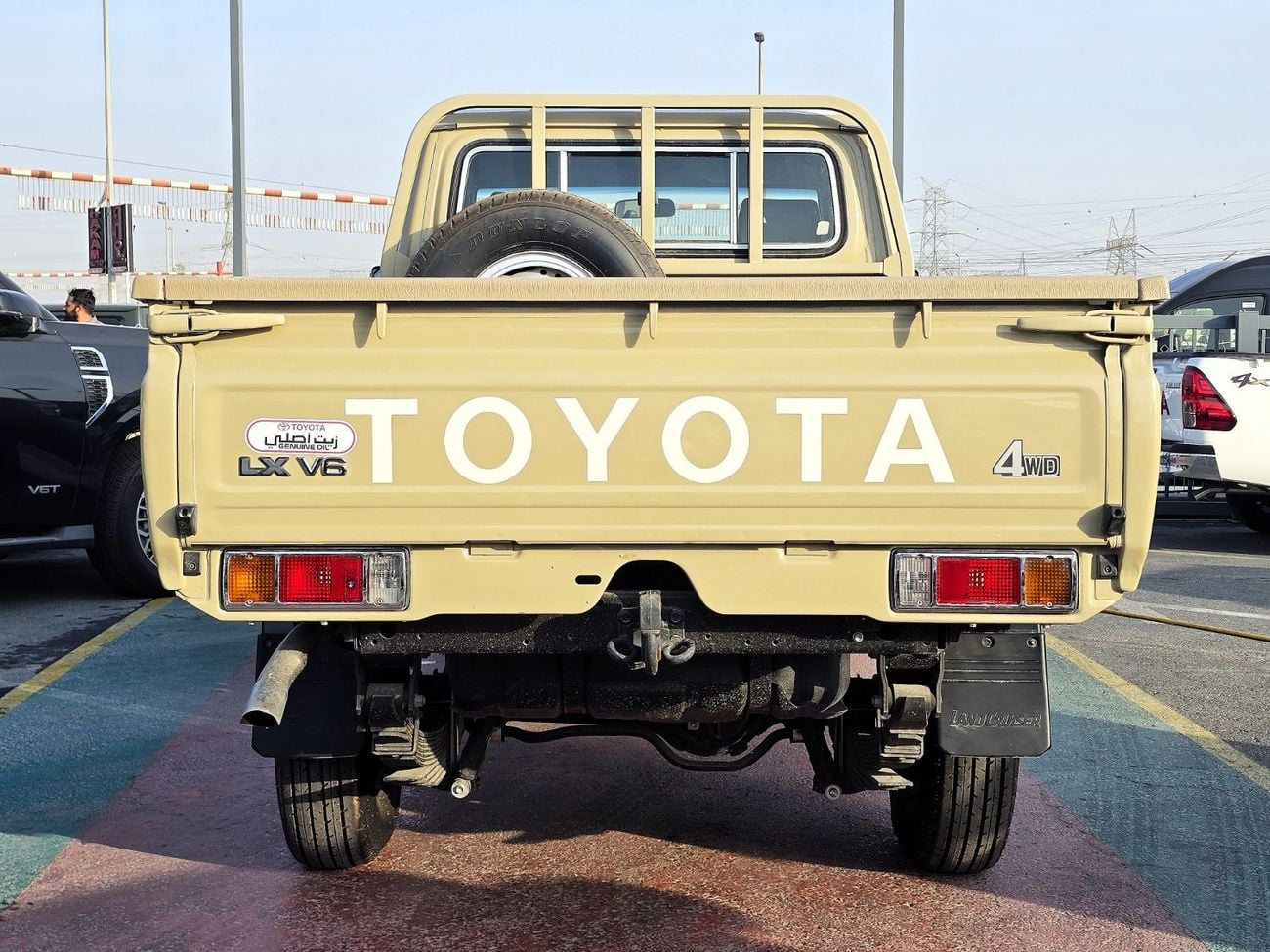 Toyota Land Cruiser Pick Up LX AC PWR OPT Toyota Land Cruiser PickUp S.C LX 4.0L M/T AWD Gcc Biege Color 2012 Model