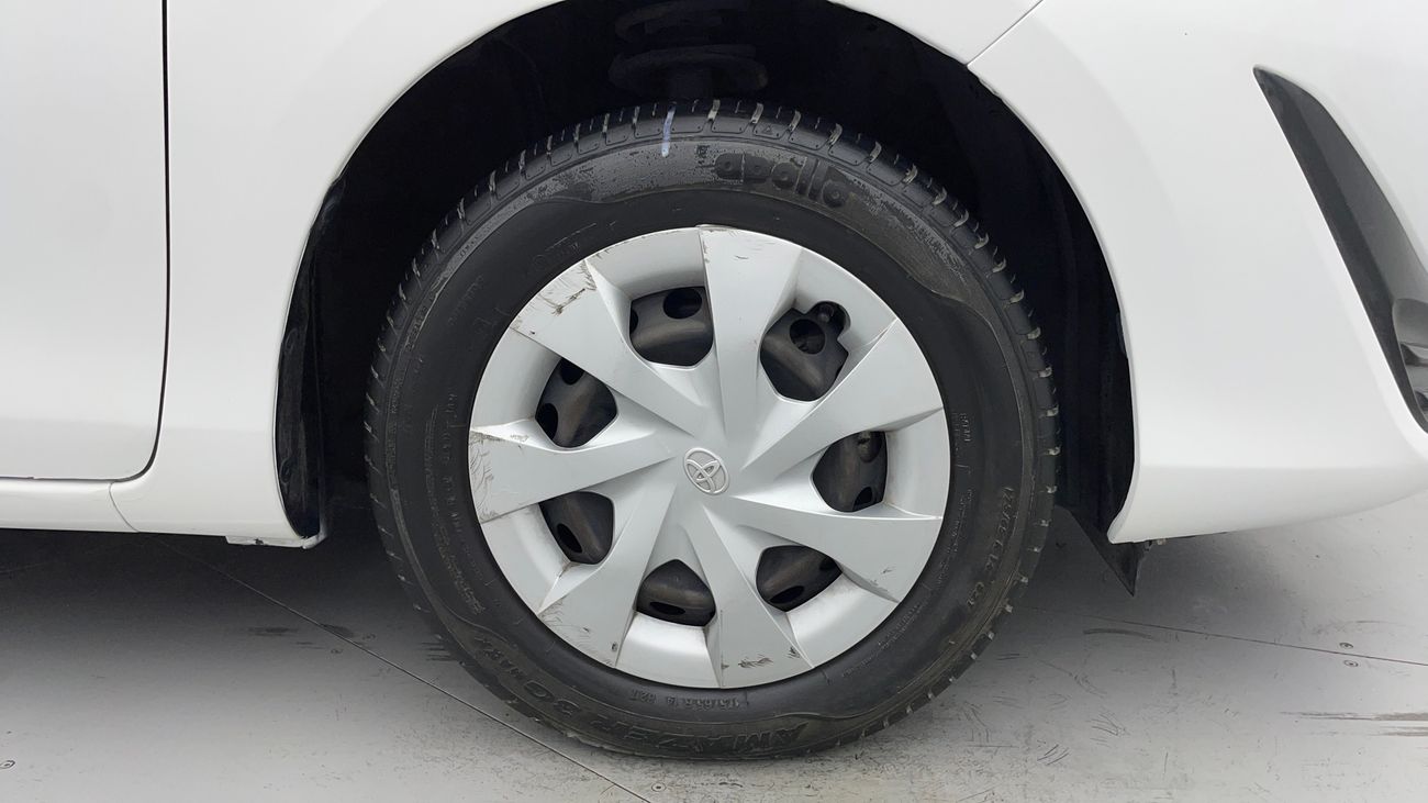 تويوتا يارس SE 1.5 | بدون دفعة مقدمة | اختبار قيادة مجاني للمنزل