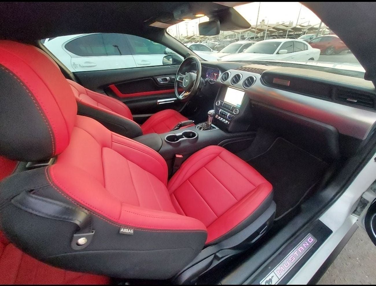 Ford Mustang GT Premium 5.0L V8