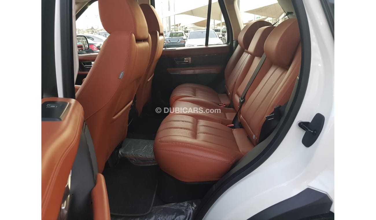 Land Rover Range Rover Sport model 2012 car prefect condition full service full option low mileage