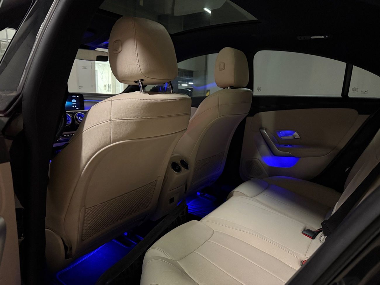 Mercedes-Benz CLA 250 Premium + 2.0L