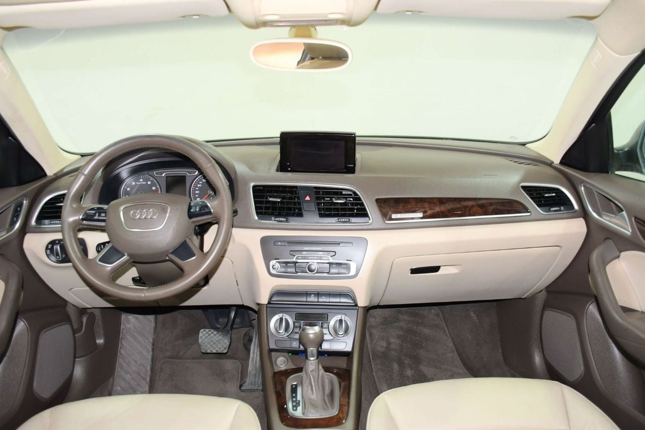 أودي Q3 40 TFSI S-لاين