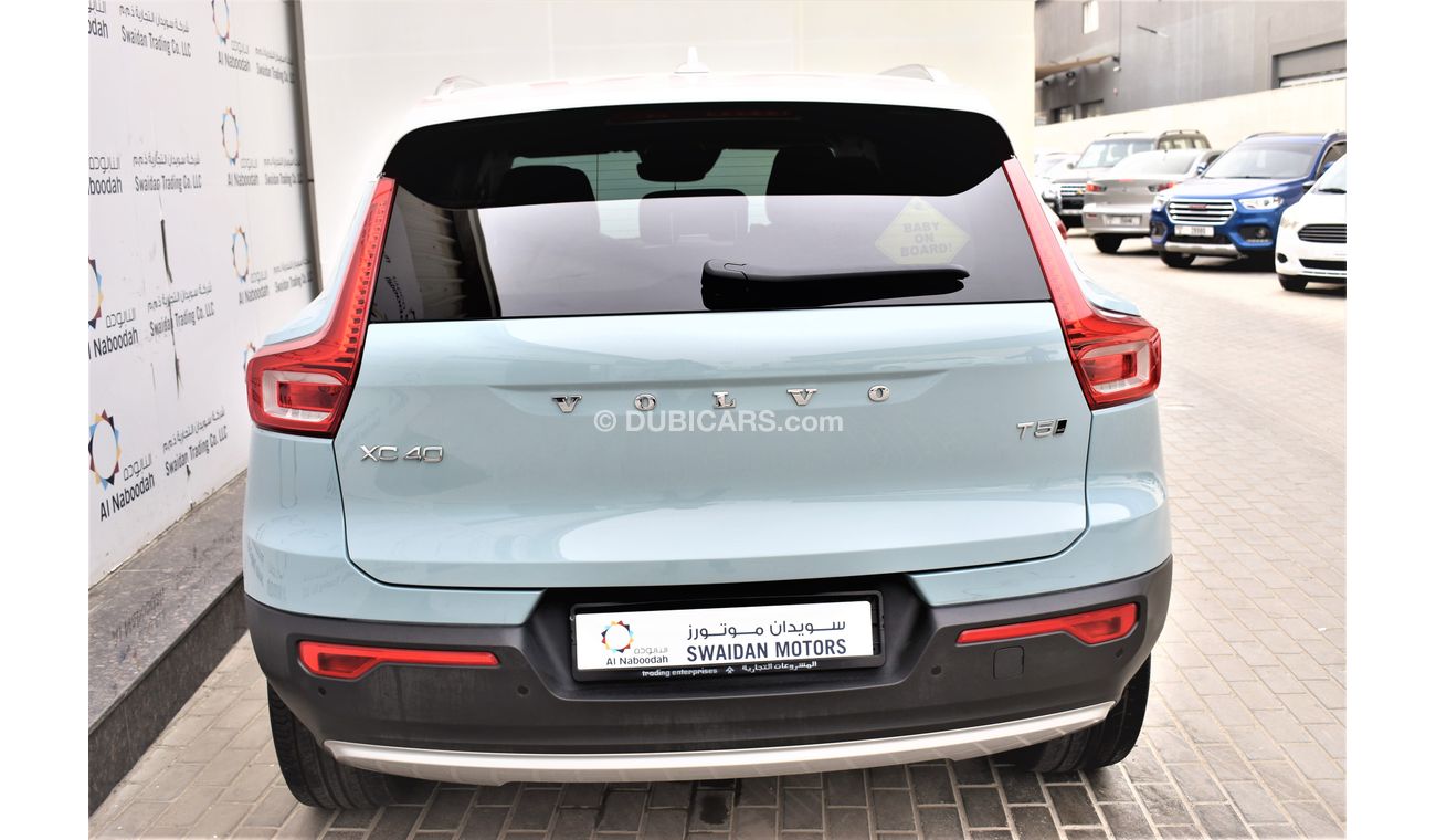 فولفو XC 40 AED 11759 PM | XC 40 T5 MOMENTUM AWD 2.0 AT FULL OPTION 2018 GCC DEALER WARRANTY