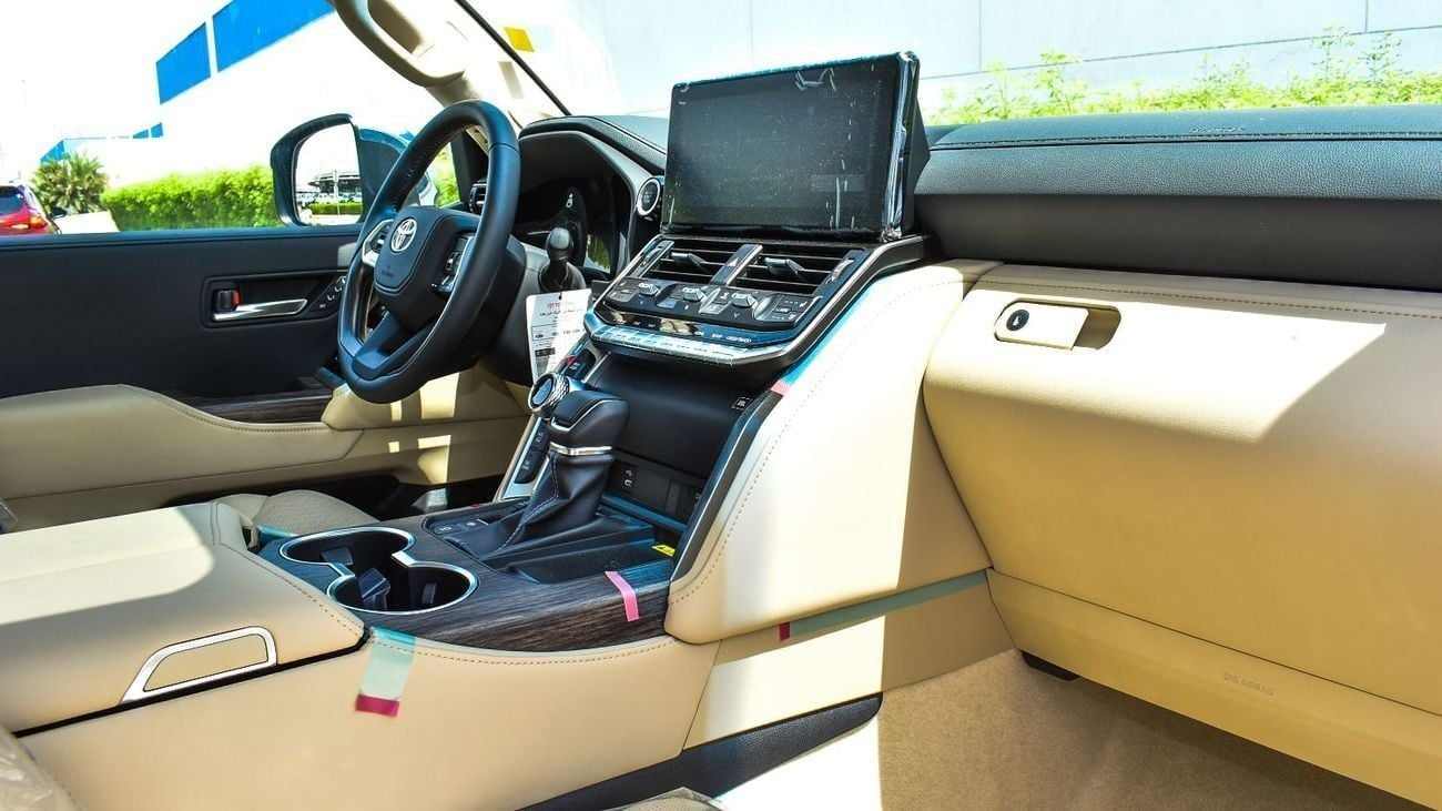 Toyota Land Cruiser ECTAGR010 – 2026 TLC300 VX – 3.3L Diesel Auto – High Options – White with Beige Interior