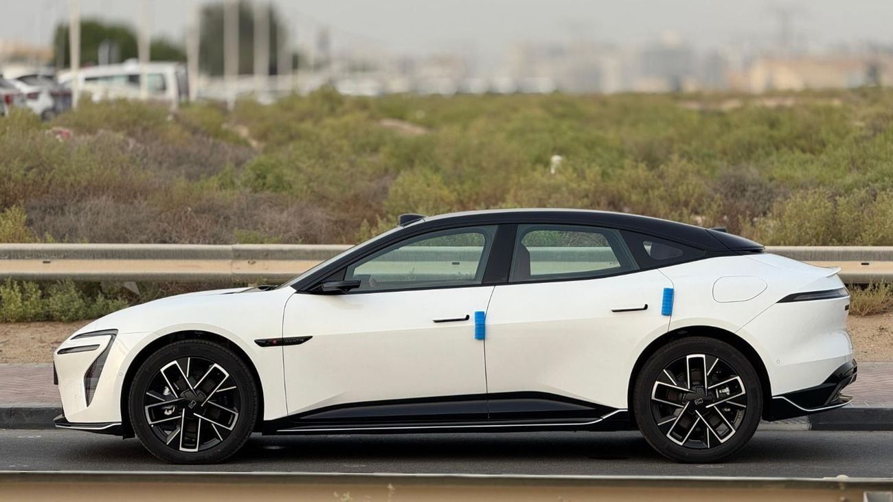 أفاتر 06 Avatr 06 Ultra EV Edition