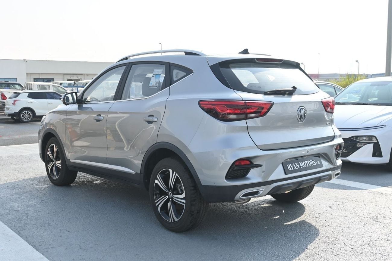 MG ZS MG ZS Luxury 1.5L Petrol Model 2025, Color Silver