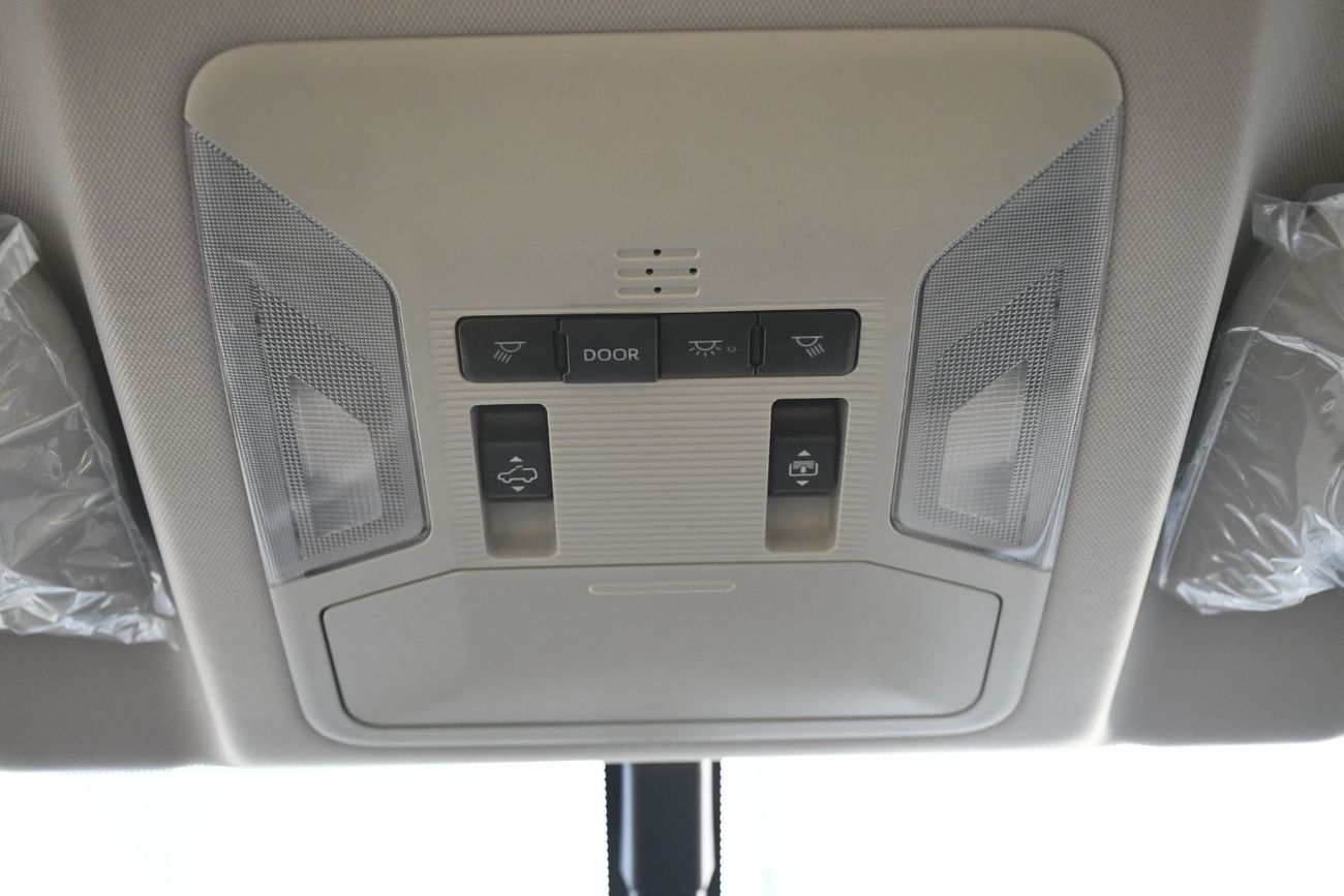 Toyota RAV4 Limited 2.5L hybrid with BSM & Door Molding