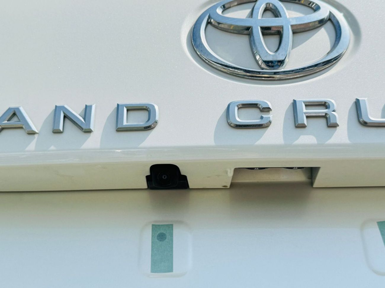 تويوتا لاند كروزر TOYOTA LC 300 VX 3.3L DSL MID/O A/T WHITE 2024
