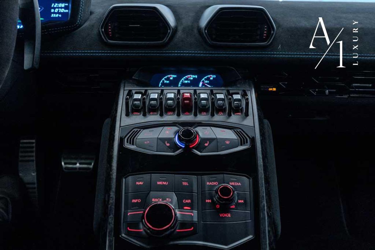 Lamborghini Huracan Performante 5.2L 2018 Lamborghini Huracan Performante, Warranty, Service History, Low Kms, GCC