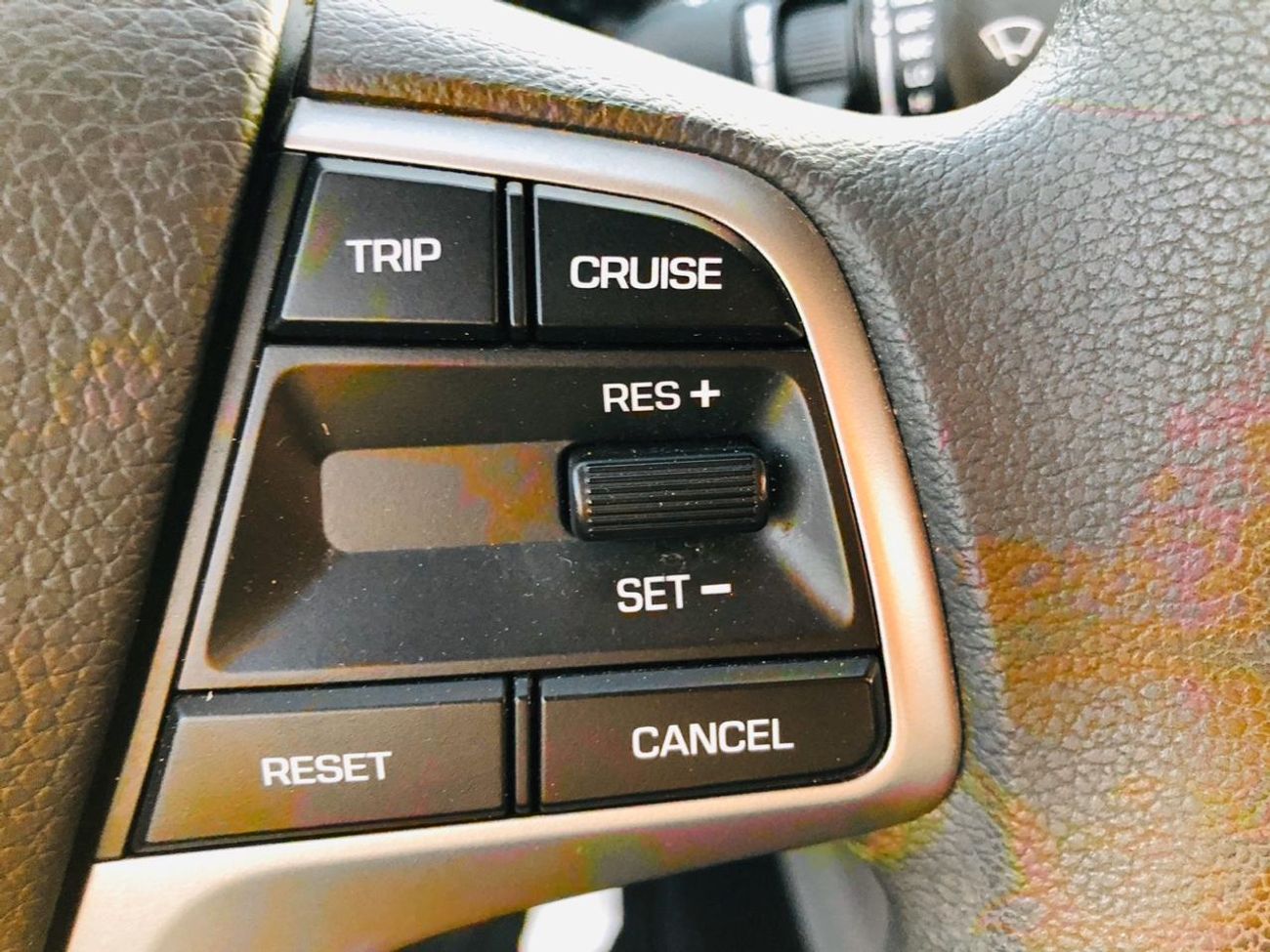 Hyundai Elantra CRUISE-CLEAN INTERIOR-MINT CONDITION-RTA PASSED, LOT-588