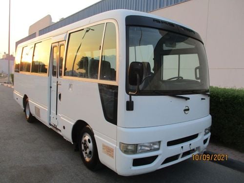 Nissan Civilian NISSAN CIVILIAN 2009 DIESEL 30 SEATS GULF SPACE
