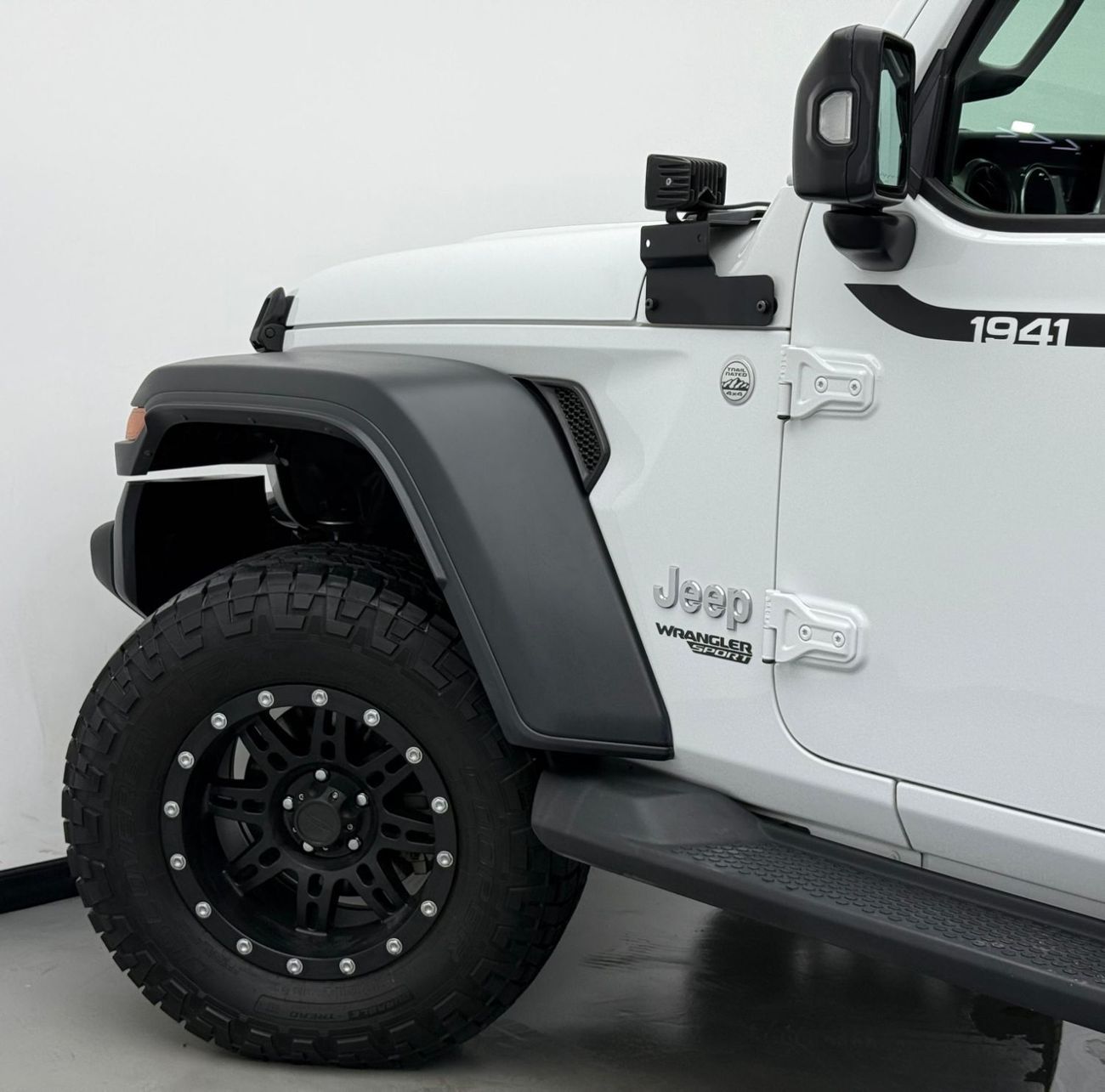 جيب رانجلر Sport 3.6L A/T (5 Seater) 2018 Jeep Wrangler Sport, Warranty, Service History, Excellent Condition,