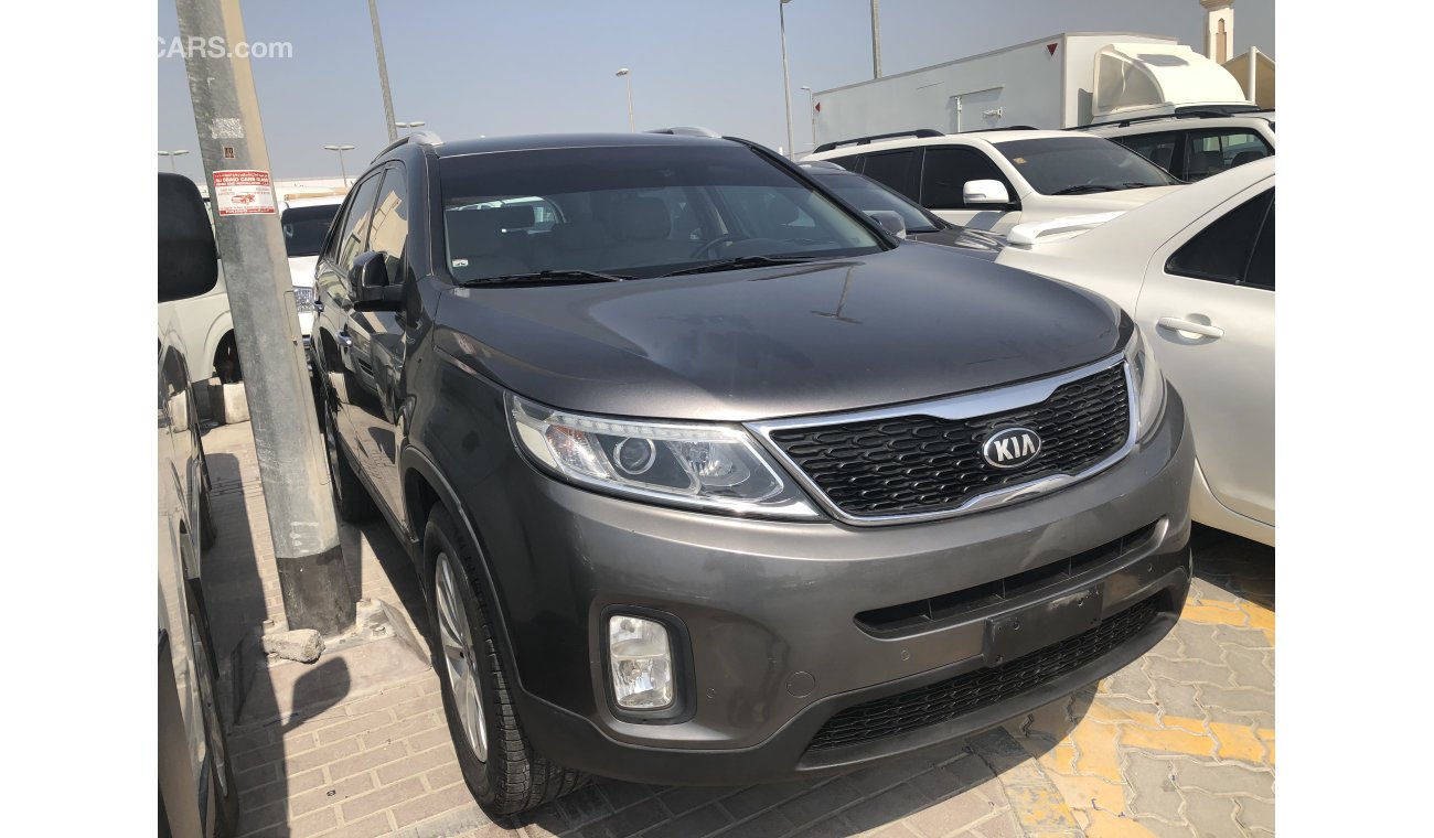 كيا سورينتو Kia Sorento 4WD, model:2014. Free of Accident