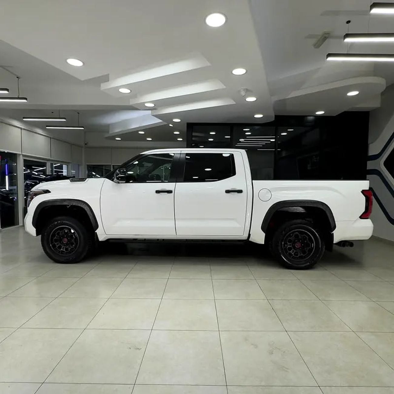 تويوتا تاندرا TRD PRO hybrid