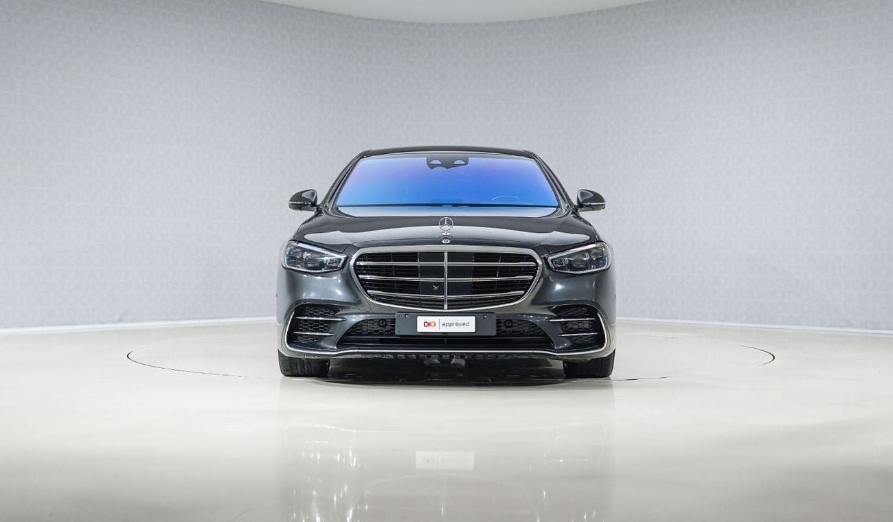 مرسيدس بنز S 580 4Matic AMG Line - AED 7,025 P/M - Warranty till 08/2028