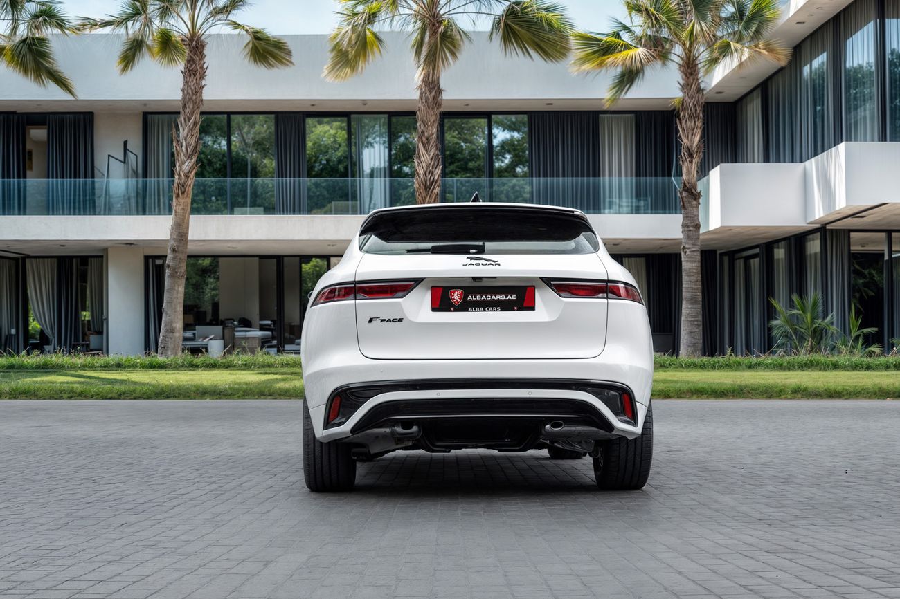 جاكوار F بيس F-Pace | 3,330 P.M | 0% Downpayment | SE R-DYNAMIC | AGENCY WARRANTY 2027!