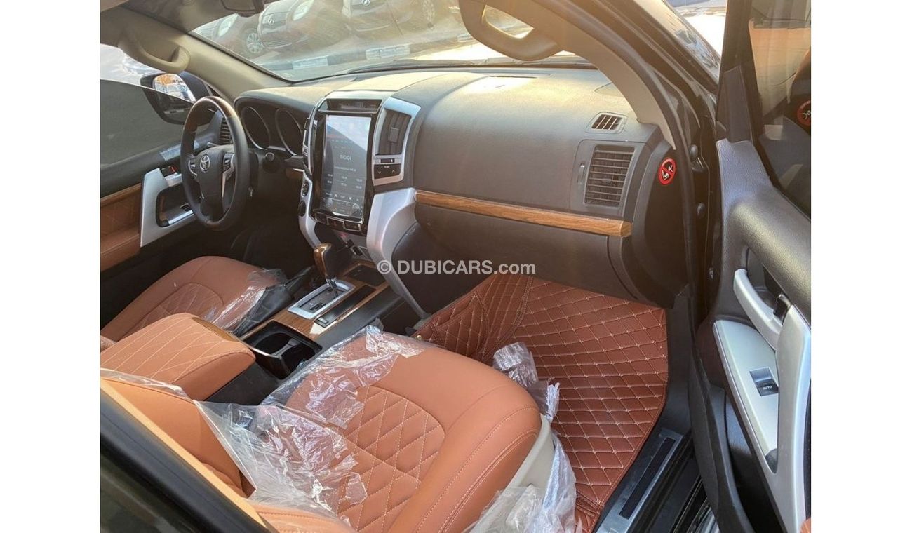Toyota Land Cruiser 2009 TOYOTA LAND CRUISER  / VXR / V8 / FULL OPTION