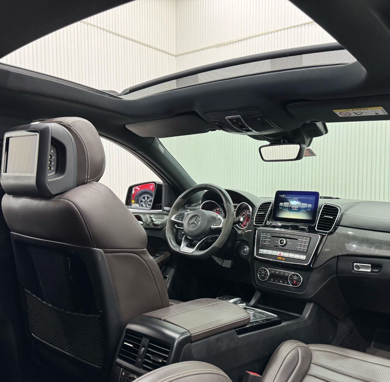 مرسيدس بنز GLE 63 AMG 2017 Mercedes-AMG GLE 63 S 4MATIC Coupe, Fully Loaded, Service History, GCC