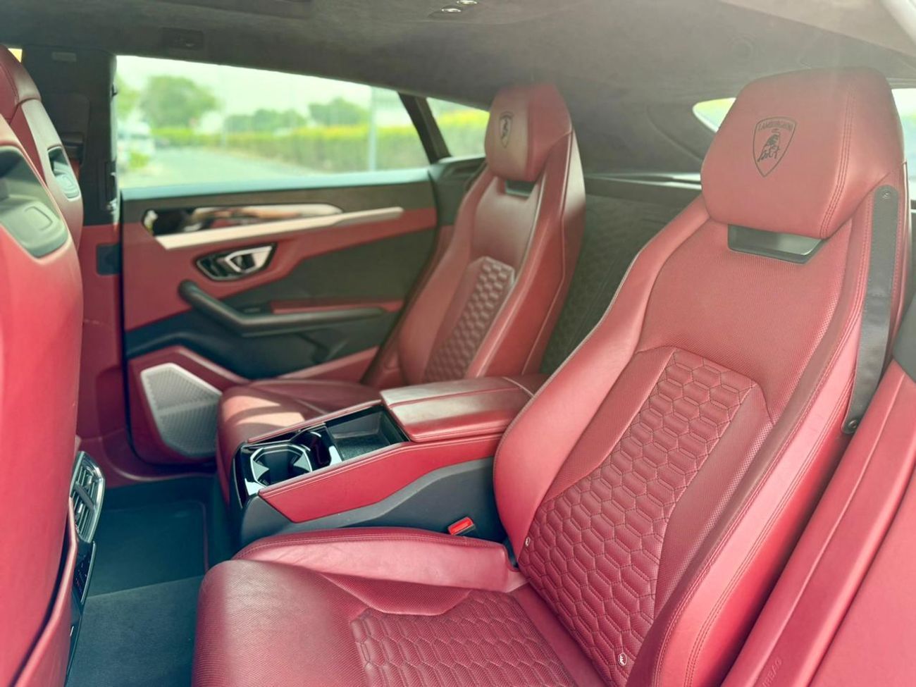 لامبورغيني اوروس STD 4.0T V8