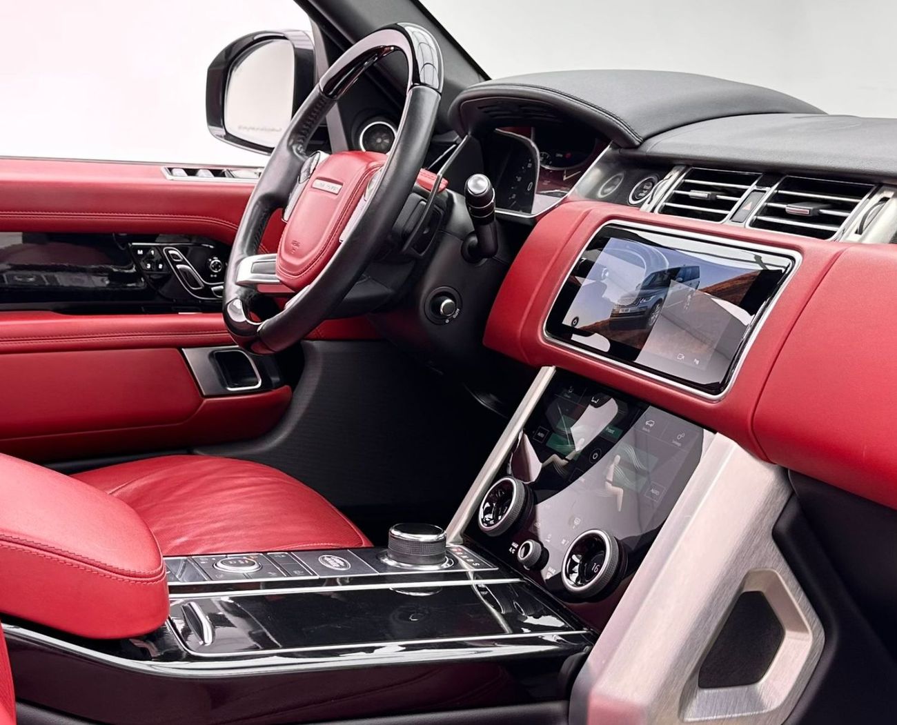 لاند روفر رينج روفر 2020 Range Rover Vogue SE P525, 03/2026 Range Rover Warranty, 07/2028 Range Rover Service Contract R