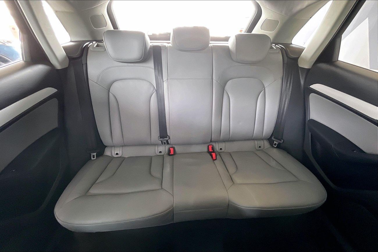 Audi Q3 35 TFSI S Line | Guaranteed Warranty | 0 Down Payment