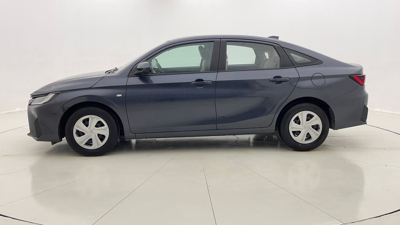 تويوتا يارس E 1.5 | بدون دفعة مقدمة | اختبار القيادة في المنزل