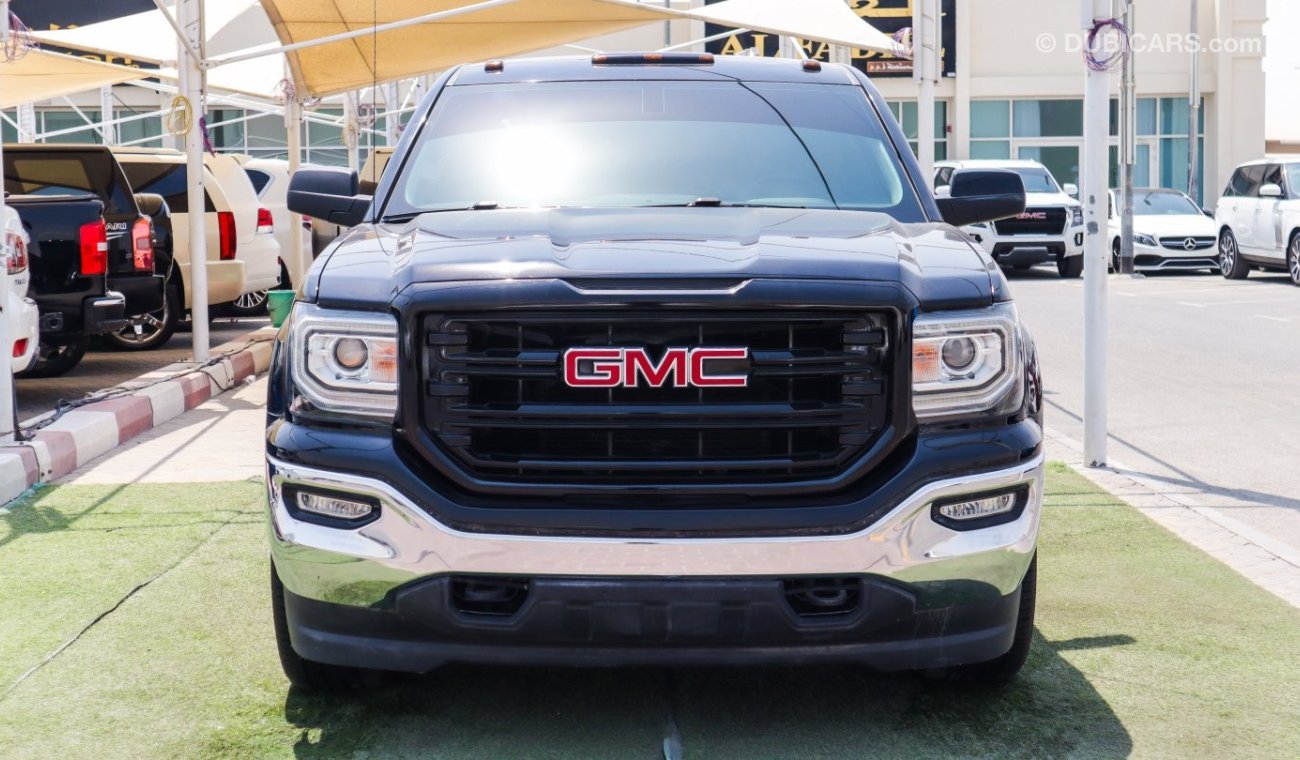 GMC Sierra