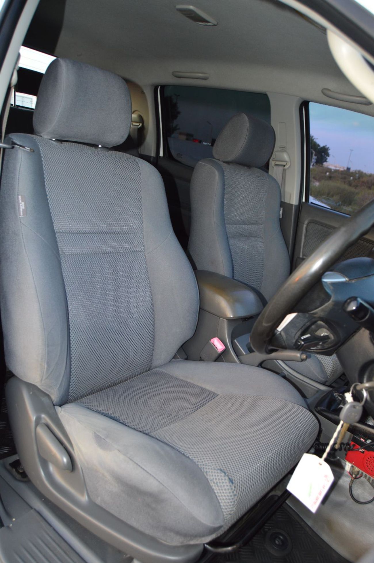 Toyota Hilux Double cabin 3.0L, perfect inside and outside