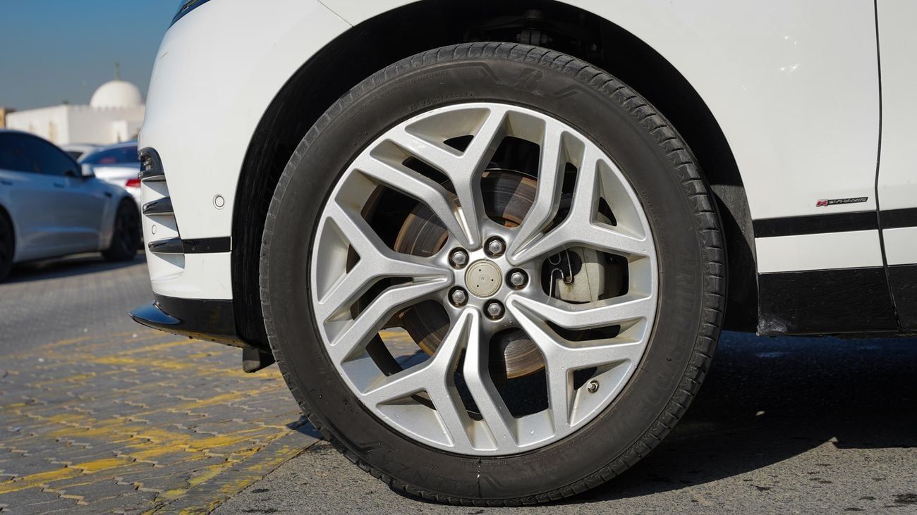 لاند روفر رينج روفر فيلار