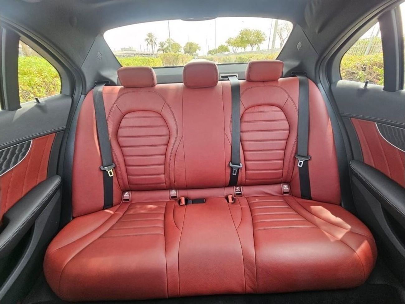 Mercedes-Benz C 200 Elegance