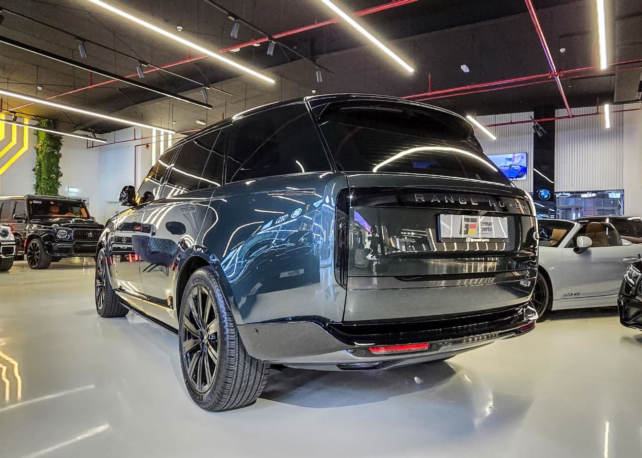 Land Rover Range Rover Autobiography P530 4.4L 2023 Range Rover P530 Autobiography - 4.4L - Perfect Condition - 2 Years ful