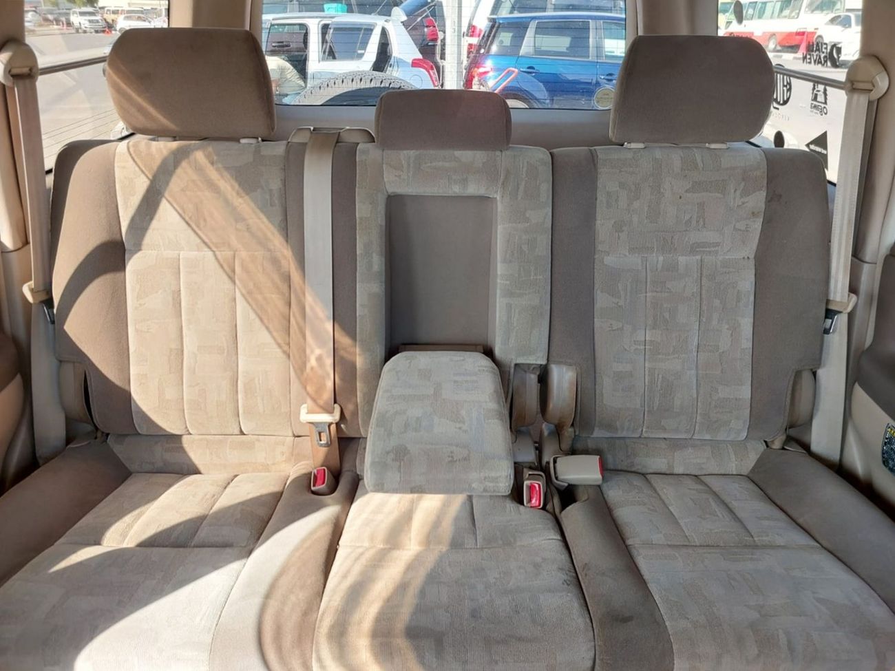 Toyota Land Cruiser TOYOTA LAND CRUISER SUV RHD 1998 MODEL 4.2 L DIESEL AUTOMATIC(PM10431)