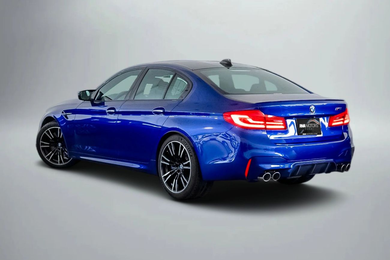 BMW M5 Std 4.4L