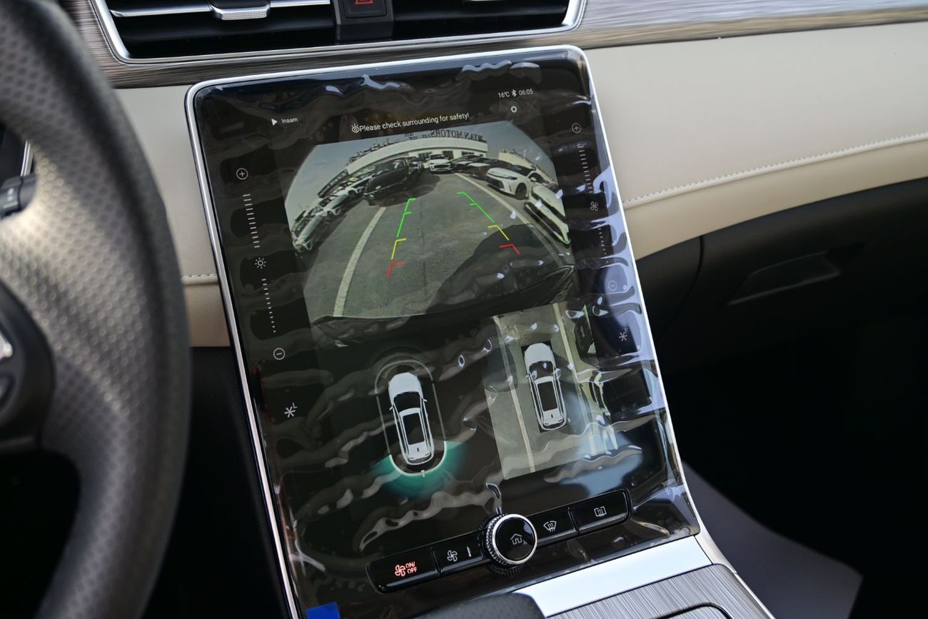 MG RX5 MG RX5 1.5L Petrol, FWD Model 2025 Color Grey