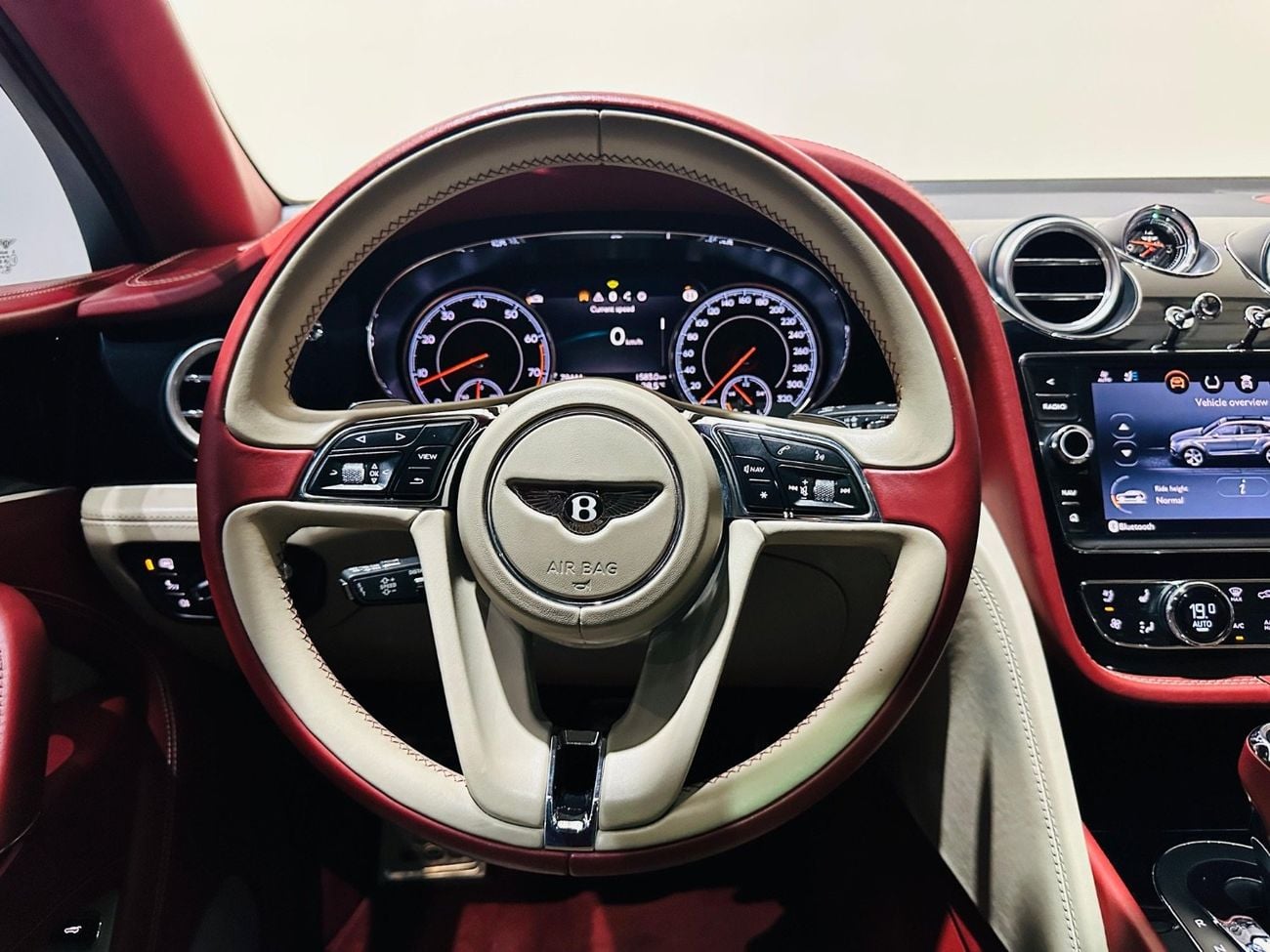 Bentley Bentayga SIGNATURE
