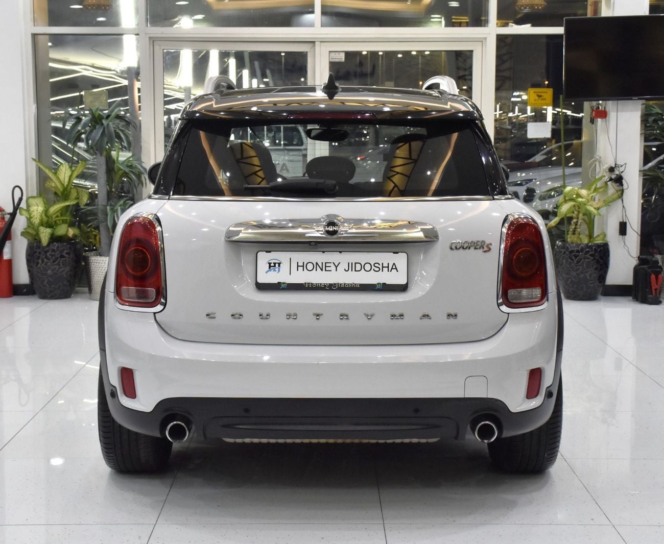 Mini Cooper S Countryman ALL4 EXCELLENT DEAL for our Mini Countryman Cooper S All4 ( 2018 Model ) in White Color GCC Specs