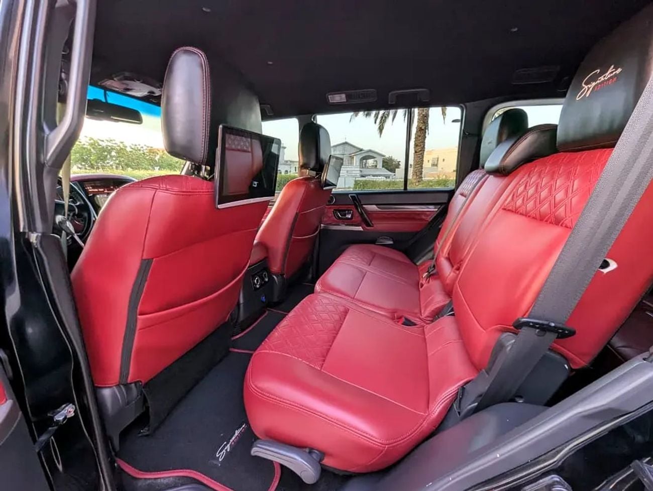 Mitsubishi Pajero Signature Edition GCC Specs