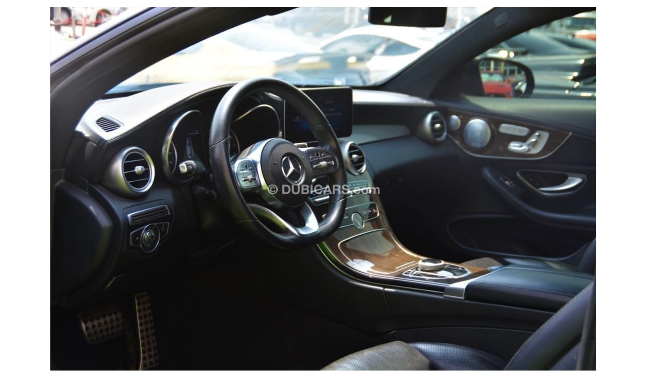 Mercedes-Benz C 300 MERCEDES--C300--FULL OPITION//GOOD CONDITION